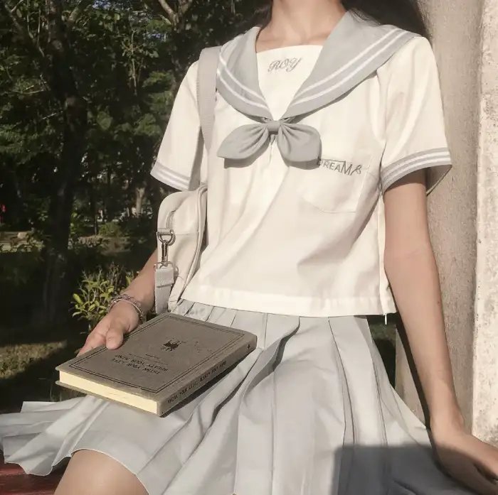 金彩应召站